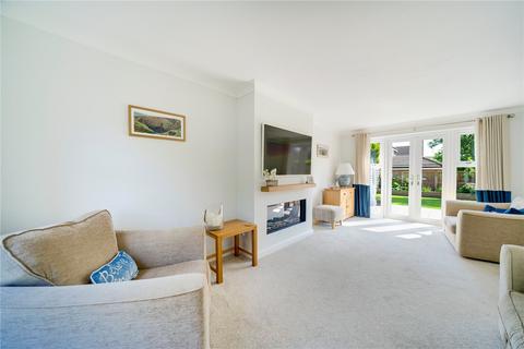 11 Swallowfield Close, Priorslee, Telford, TF2 9TG