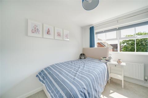 11 Swallowfield Close, Priorslee, Telford, TF2 9TG