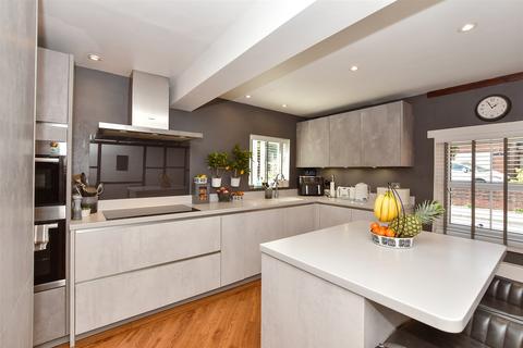 4 bedroom detached house for sale, Stone Street, Lympne CT21