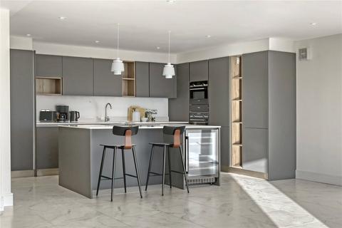 undefined, Grand Parade, Leigh-on-Sea, Essex, SS9