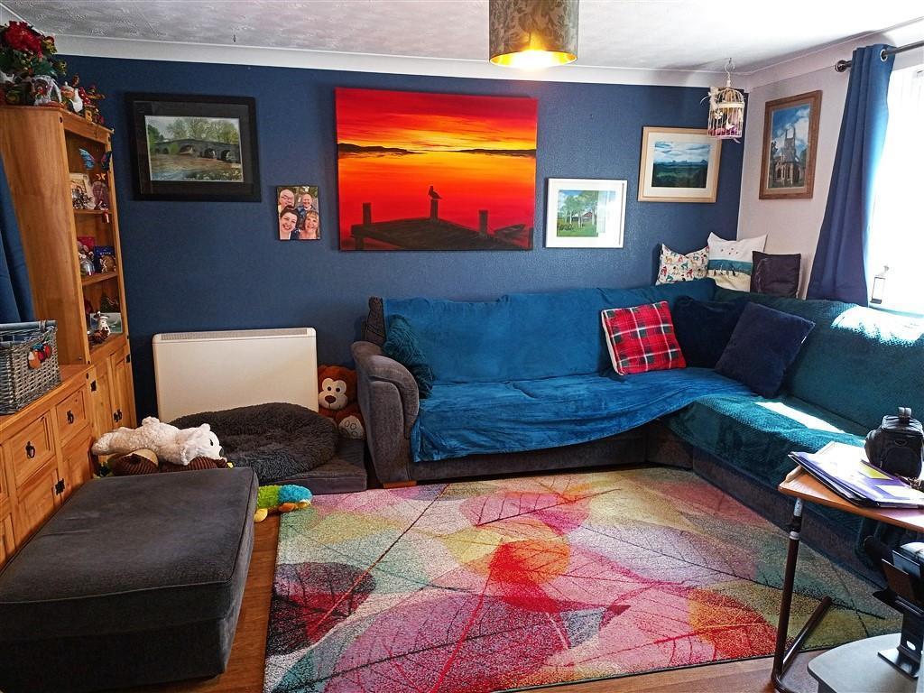 Lounge - View 1
