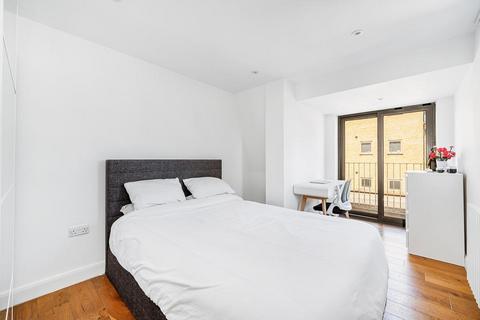 Flat 2, 2b Cherington Road, London, W7 3HJ