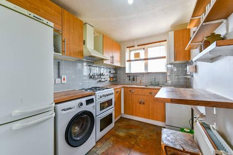 1 bedroom flat to rent, Pollard Close, Islington, London, N7
