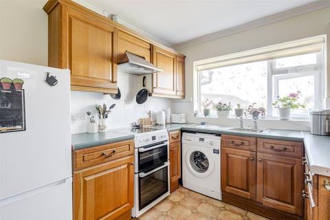 2 bedroom bungalow for sale, Tamar Avenue, Worthing, West Sussex, BN13