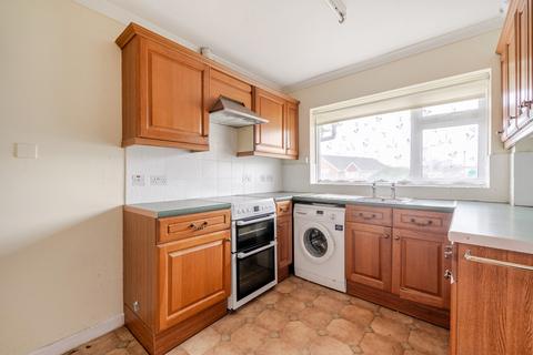 2 bedroom bungalow for sale, Tamar Avenue, Worthing, West Sussex, BN13