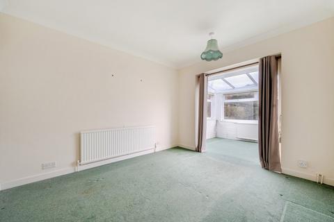2 bedroom bungalow for sale, Tamar Avenue, Worthing, West Sussex, BN13