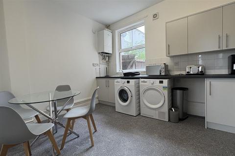 3 bedroom terraced house to rent, Craven Street, Earlsdon, Coventry