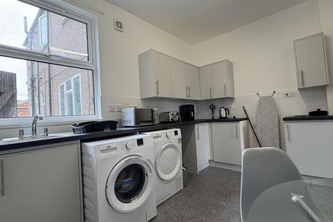 3 bedroom terraced house to rent, Craven Street, Earlsdon, Coventry