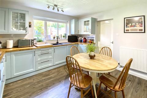 6 Juniper Close, Tiverton, EX16 6TX