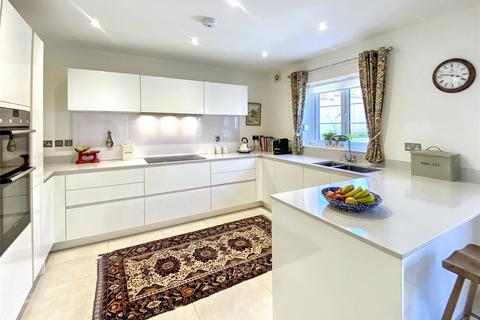 4 bedroom detached house for sale, Aubyns Wood Rise, Tiverton, Devon, EX16