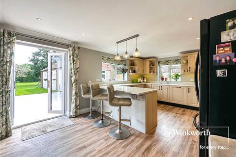 4 bedroom detached house for sale, New Road, Ferndown BH22