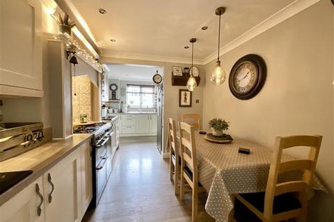 16 Calner Croft, Sothall, Sheffield, S20 2PY