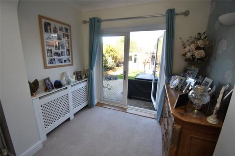 55 Douglas Crescent, Houghton Regis, Dunstable, LU5 5AS