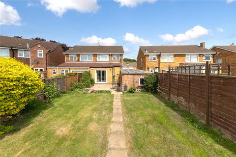 65 Sunningdale, Luton, LU2 7TF