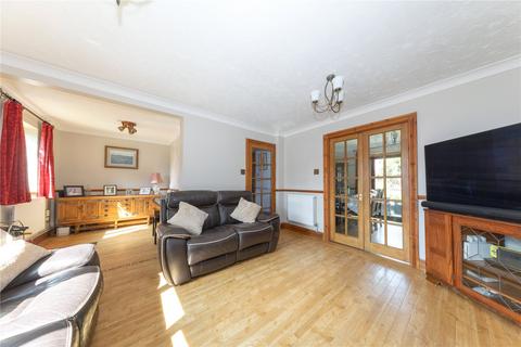 6 Greenriggs, Luton, LU2 9TQ