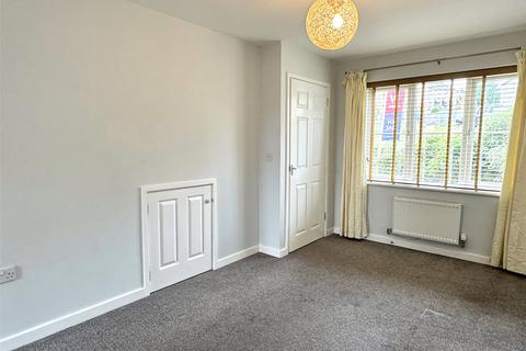 2 Hilda Row, St Austell, PL25 3FG