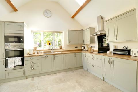 undefined, Barns Close West, Dulverton, TA22