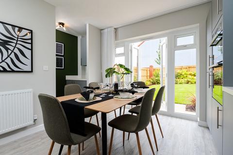 3 bedroom townhouse for sale, Plot 287, The Makenzie at Bloor Homes On the 18th, Monterey Gardens RG23