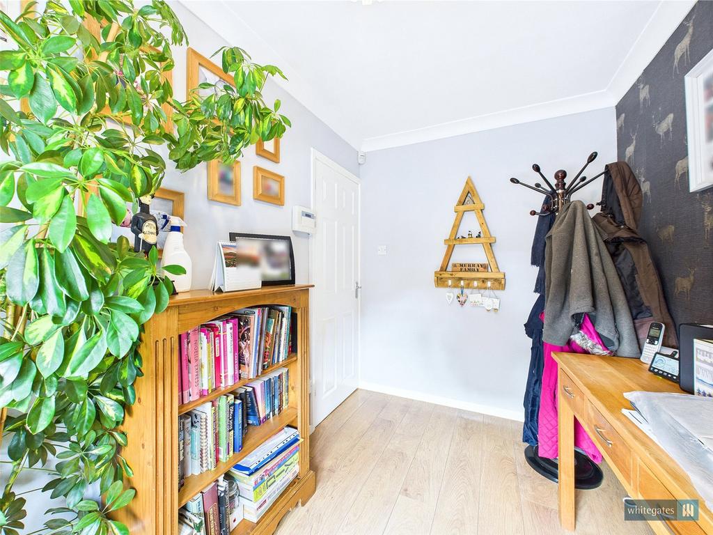 Bedroom/Office