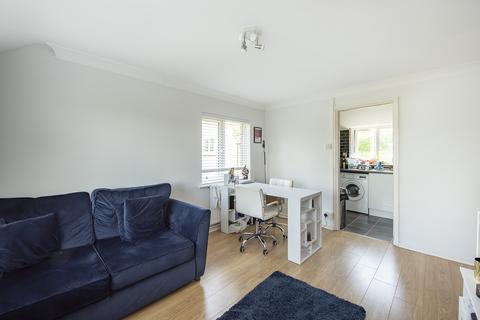 1 bedroom apartment for sale, Northfield Road, Hertfordshire AL5