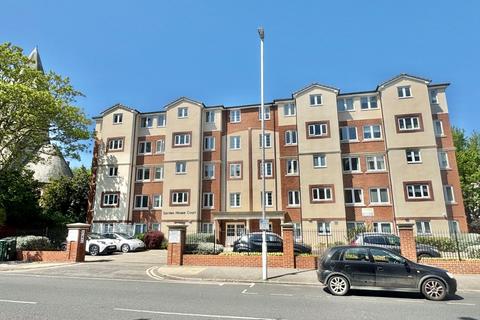 Sandgate Road, Kent CT20