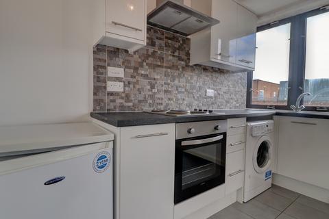 1 bedroom apartment to rent, Priory Road, Buckinghamshire HP13
