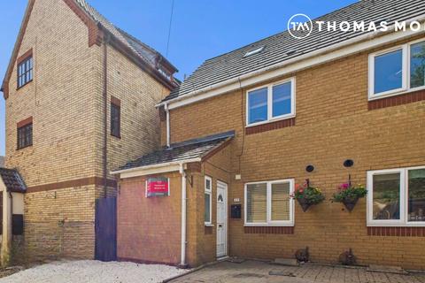 17 Malting Yard, Ramsey, Huntingdon, PE26 1DL