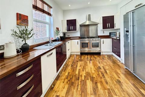 5 bedroom end of terrace house for sale, Mount Pleasant Crescent, Hastings TN34