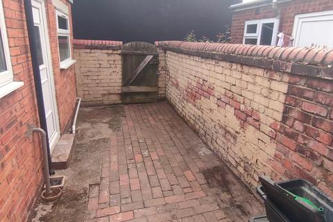 2 bedroom end of terrace house for sale, Gibson Street, Wrexham LL13