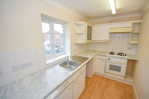 1 bedroom flat to rent, Turnbury Close, Lincoln LN6