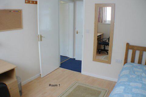 undefined, Birmingham B17