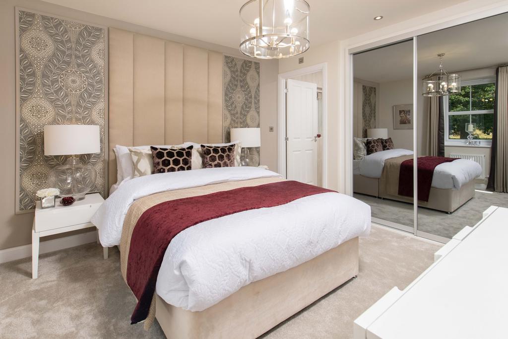 Hale bedroom