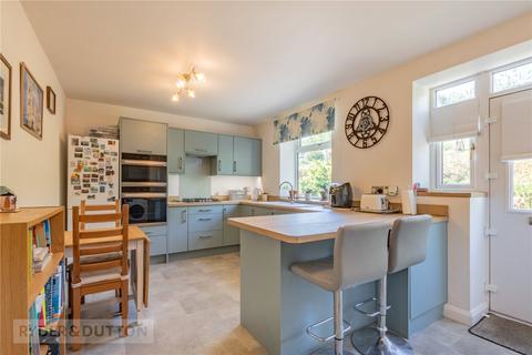 10 Fairfields Road, Holmbridge, Holmfirth, HD9 2NP