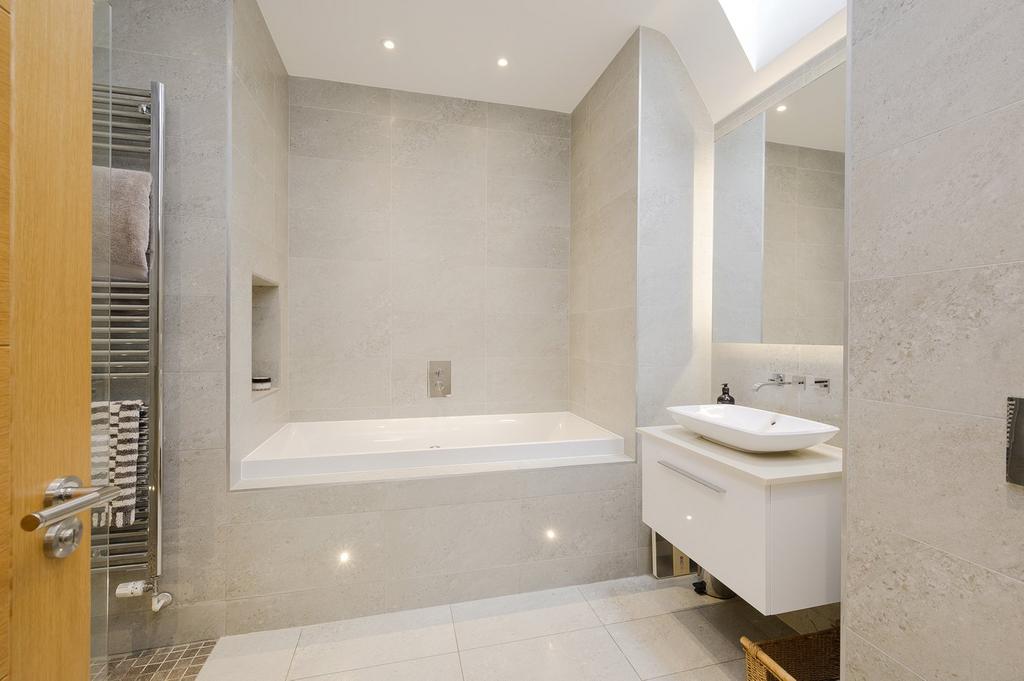 Principal Ensuite