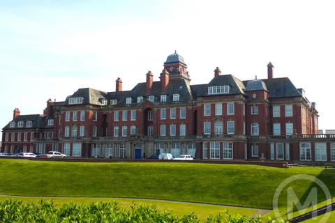 2 bedroom apartment for sale, Admiral Point, Queens Promenade, Bispham