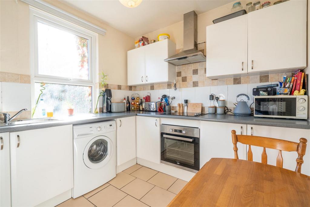433 A glossop - Kitchen