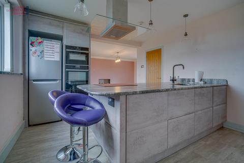 5 bedroom detached house for sale, Sledgate Lane, Wickersley, Rotherham