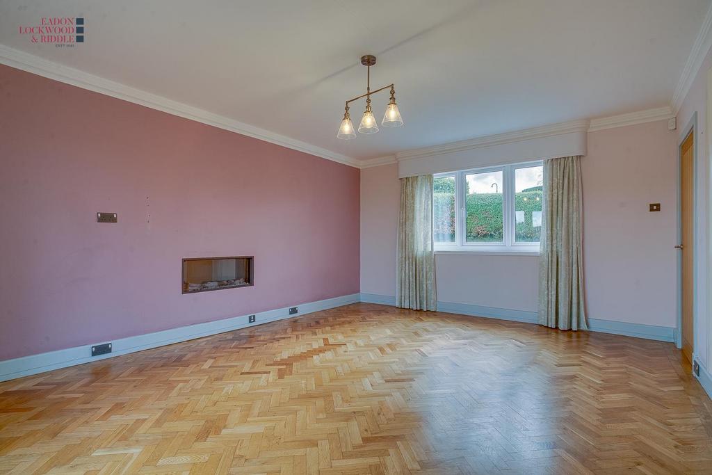 Sitting room 1.1.jpg
