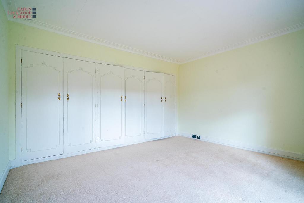 Bedroom 2.2.jpg