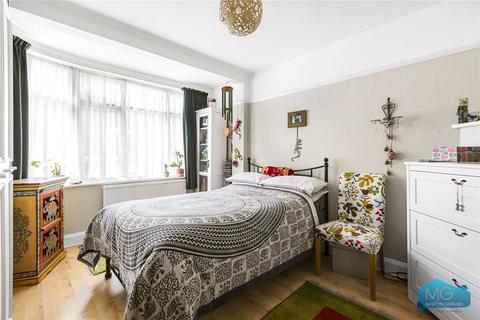 2 bedroom maisonette for sale, Torrington Close, North Finchley, London, N12