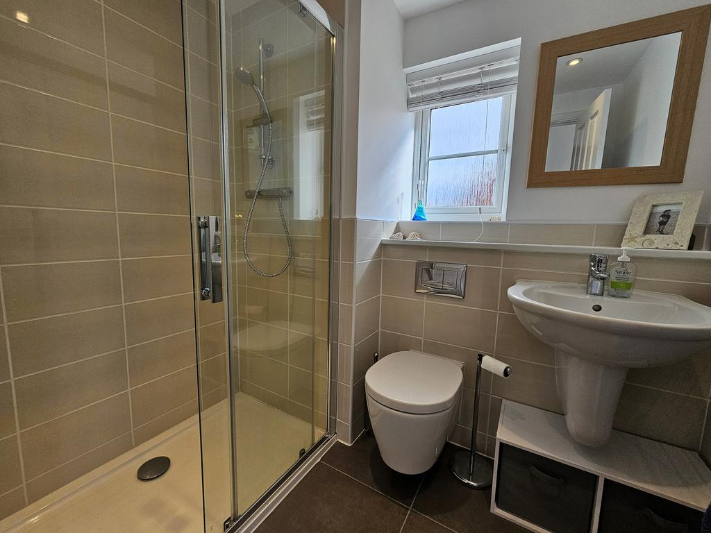 Ensuite Shower Room