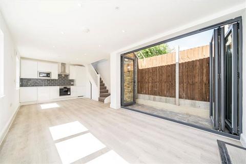 1 bedroom semi-detached house to rent, Malpas Road, London SE4