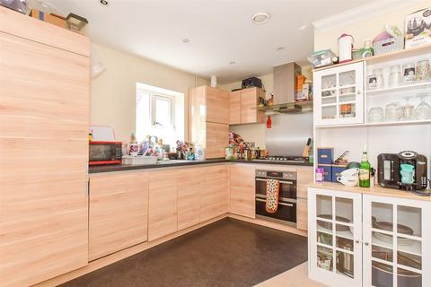 1 bedroom coach house for sale, Woodlands Avenue, Rustington BN16