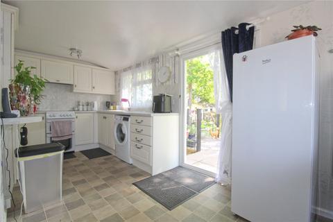 2 bedroom park home for sale, Trowbridge Lodge Park, Trowbridge