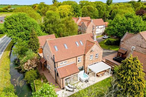 5 Beckside Close, North Cave, Brough, HU15 2FU