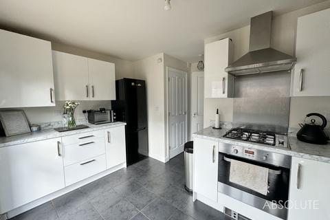2 bedroom end of terrace house to rent, Juniper Close, Paignton, TQ4