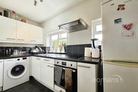 2 bedroom apartment for sale, Cookham Road, Maidenhead, Berkshire