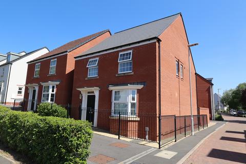 5 Hayes Drive, Wells, BA5 2GR
