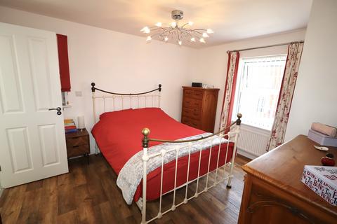 5 Hayes Drive, Wells, BA5 2GR