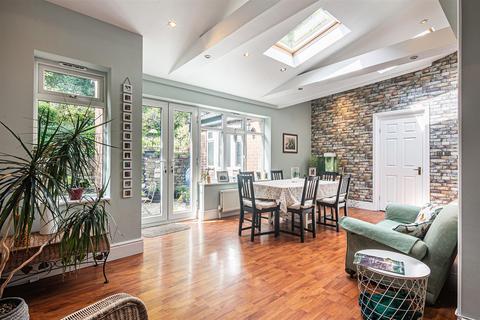 4 bedroom semi-detached house for sale, 53 Bingham Park Crescent, Bingham Park, S11 7BH